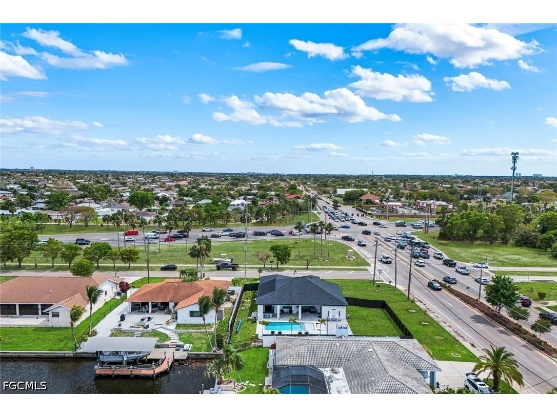 2419 Country Club Boulevard Cape Coral FL 33990 2026021304 image41