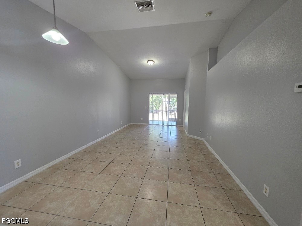 2419 Joe Avenue S Lehigh Acres FL 33973 2026019961 image5
