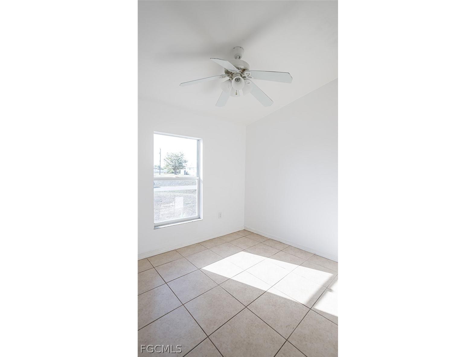 2419 NE 23rd Avenue Cape Coral FL 33909 2026013007 image18