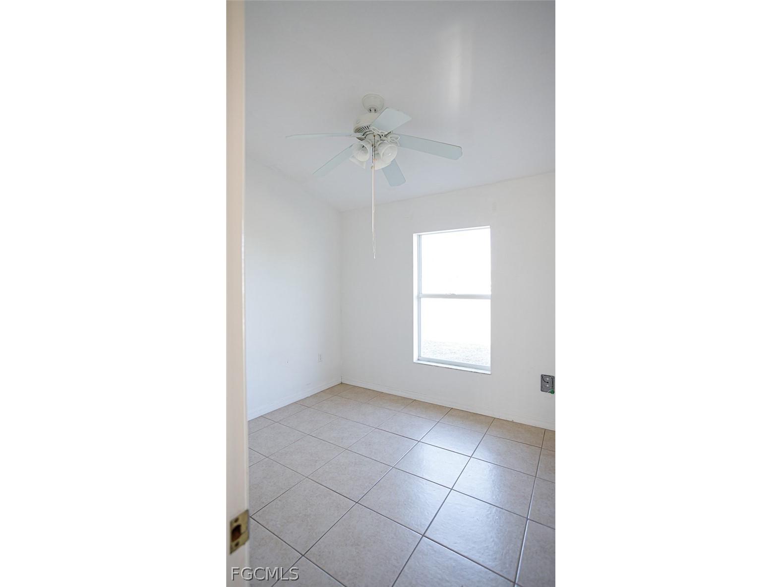 2419 NE 23rd Avenue Cape Coral FL 33909 2026013007 image22