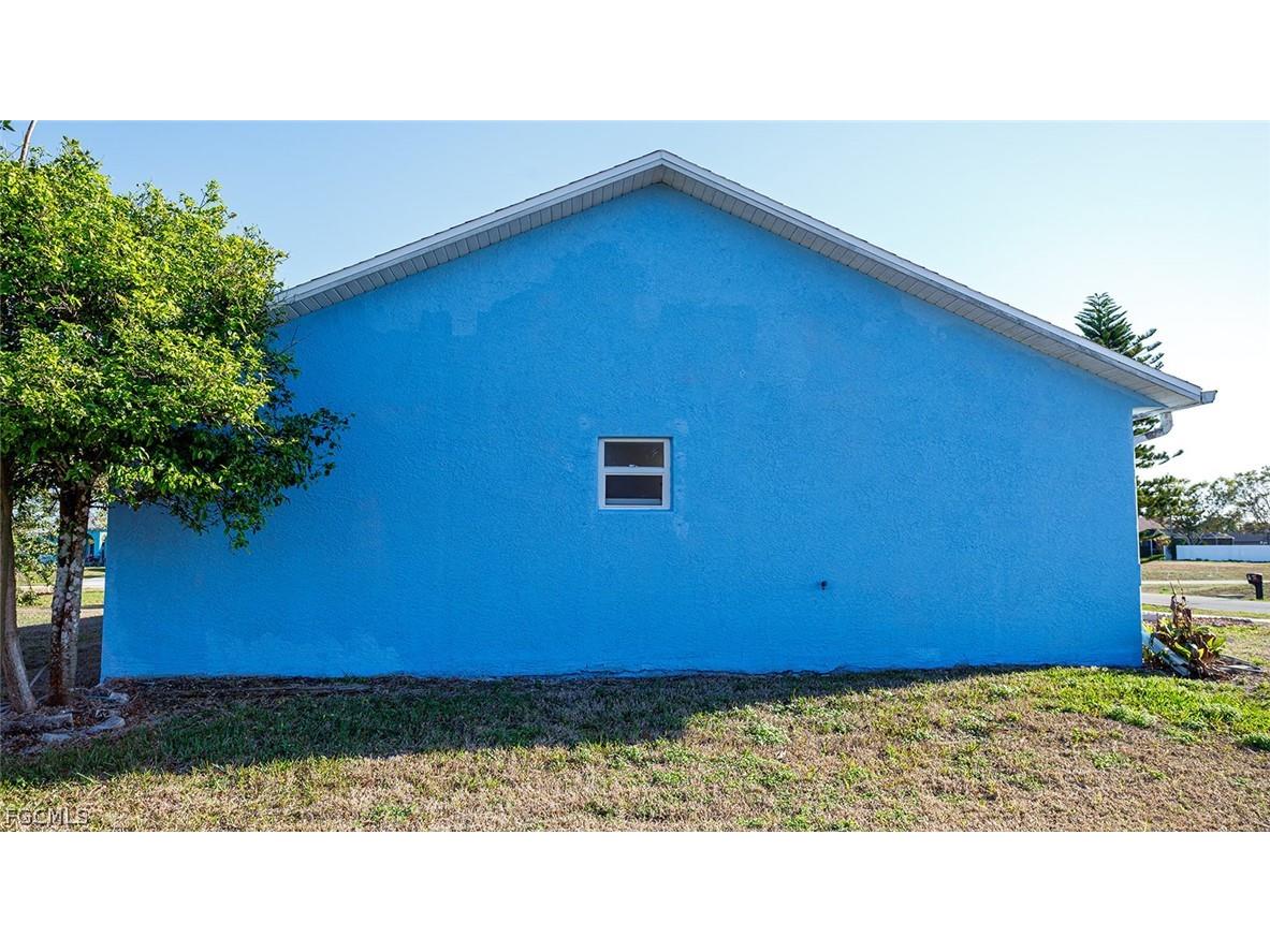 2419 NE 23rd Avenue Cape Coral FL 33909 2026013007 image25