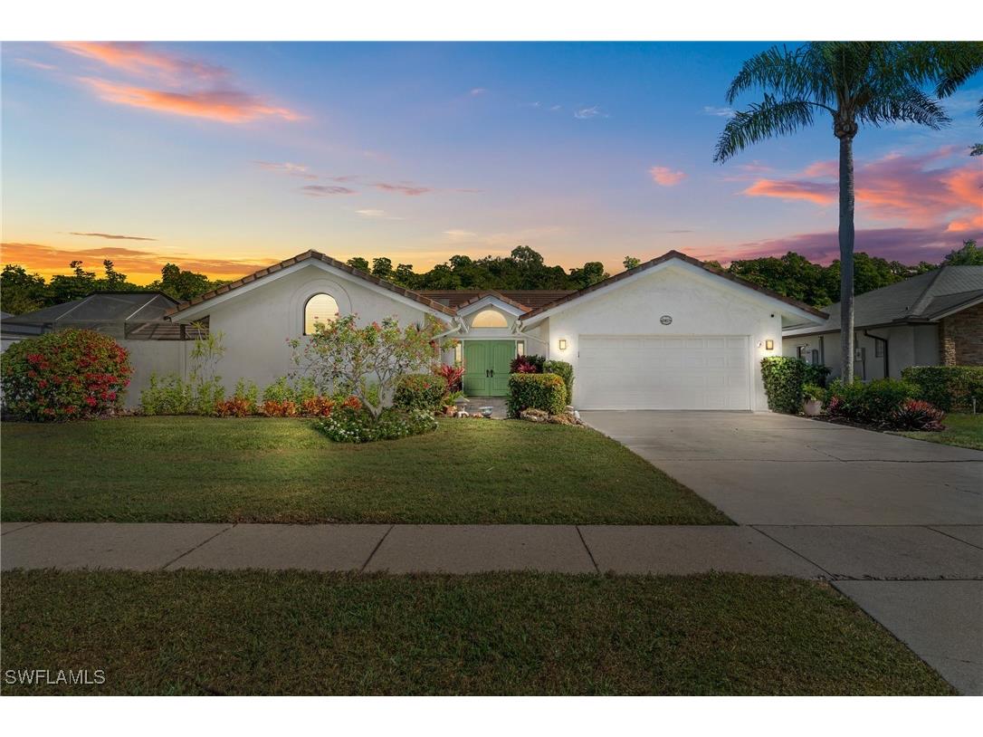 2419 Pine Woods Circle #11 Naples FL 34105 226003256 image1