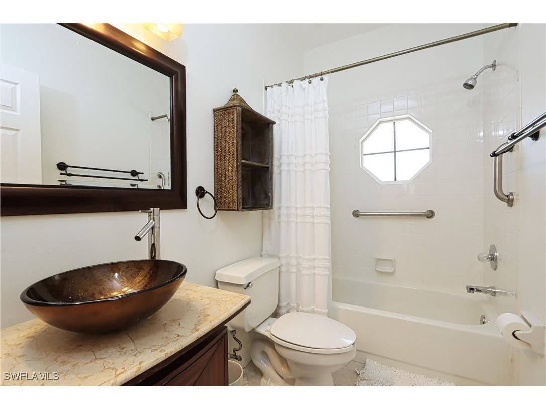 242 Belville Boulevard Naples FL 34104 225074138 image11