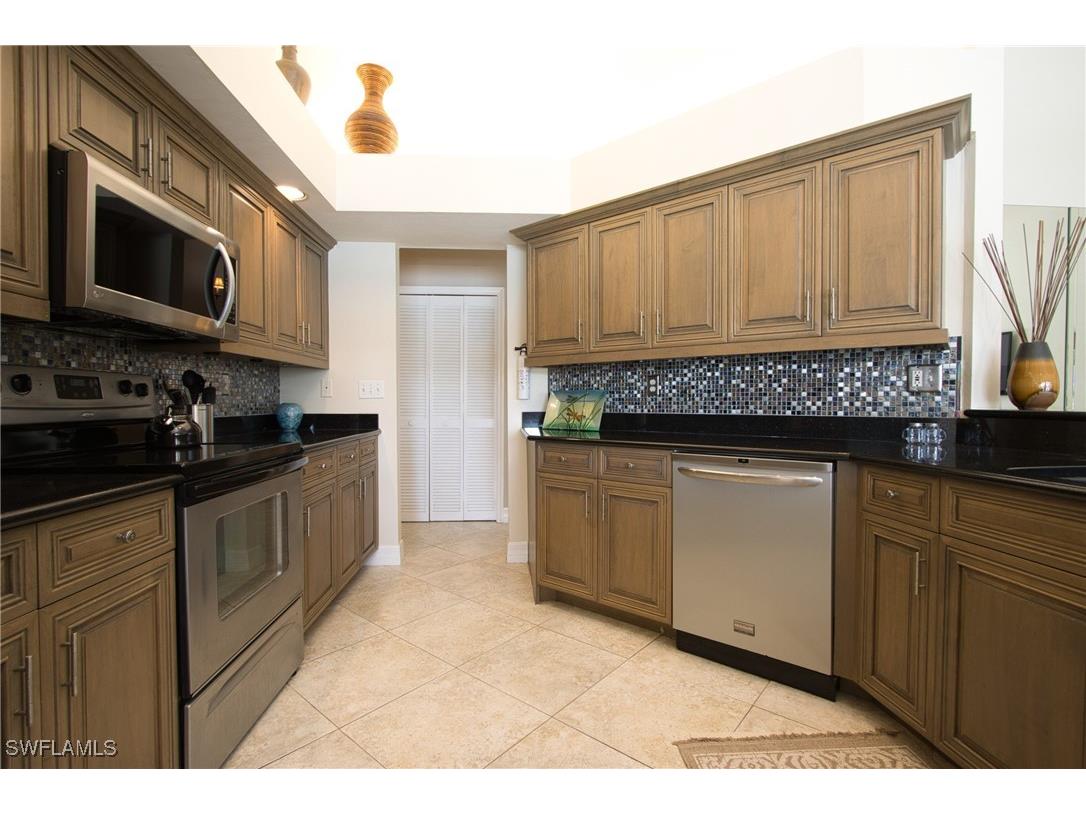 242 Belville Boulevard Naples FL 34104 225074138 image4