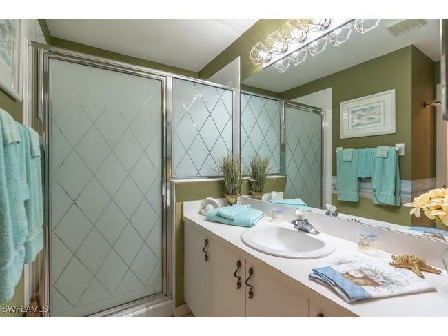 242 Newport Drive #502 Naples FL 34114 225083273 image13