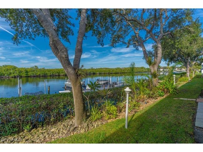 242 Newport Drive #502 Naples FL 34114 225083273 image29