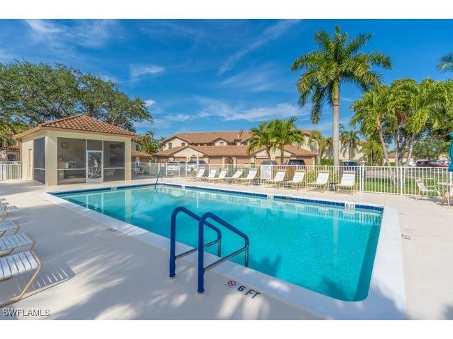242 Newport Drive #502 Naples FL 34114 225083273 image32