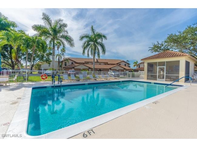 242 Newport Drive #502 Naples FL 34114 225083273 image33