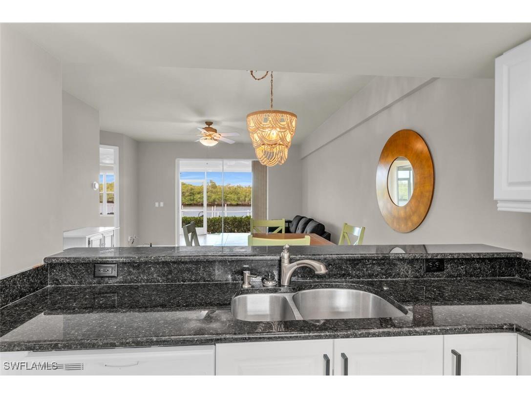 242 Newport Drive #504 Naples FL 34114 225042110 image10