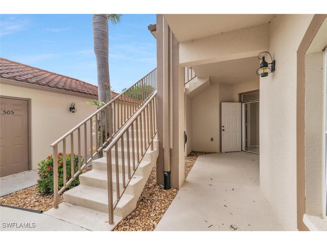 242 Newport Drive #504 Naples FL 34114 225042110 image4