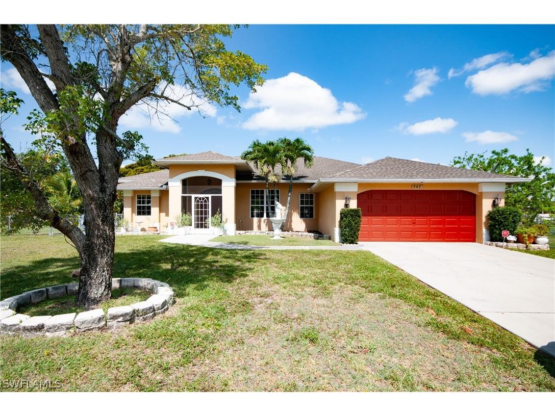 242 Richmond Avenue S Lehigh Acres FL 33936 224050384 image1