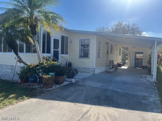 242 Santa Fe Trail North Fort Myers FL 33917 224015816 image1