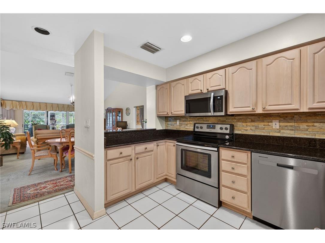242 Via Perignon #9-3 Naples FL 34119 226006832 image10