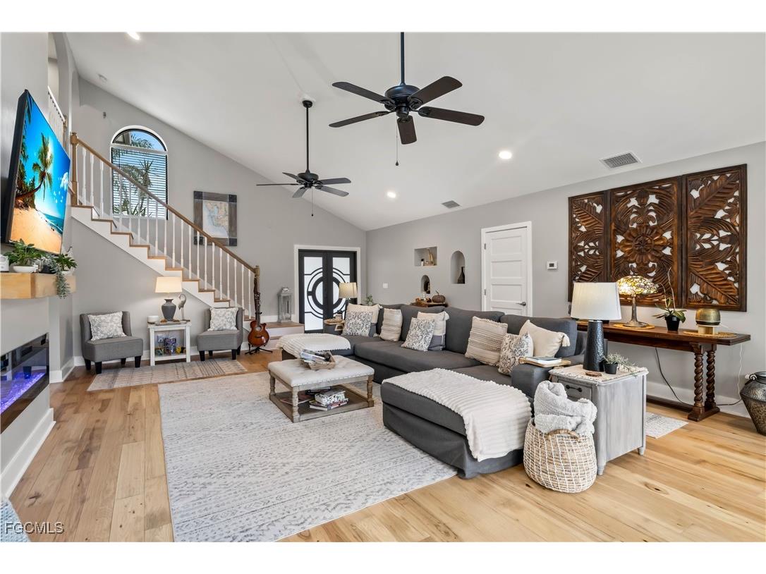 2420 Cherimoya Lane Saint James City FL 33956 2025014450 image14