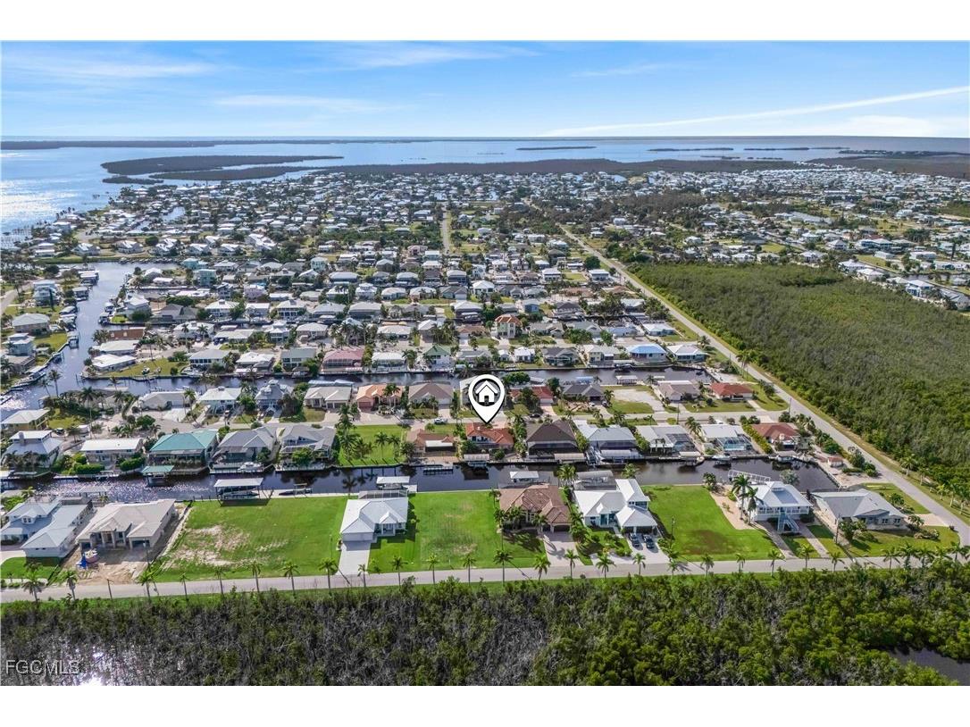 2420 Cherimoya Lane Saint James City FL 33956 2025014450 image46