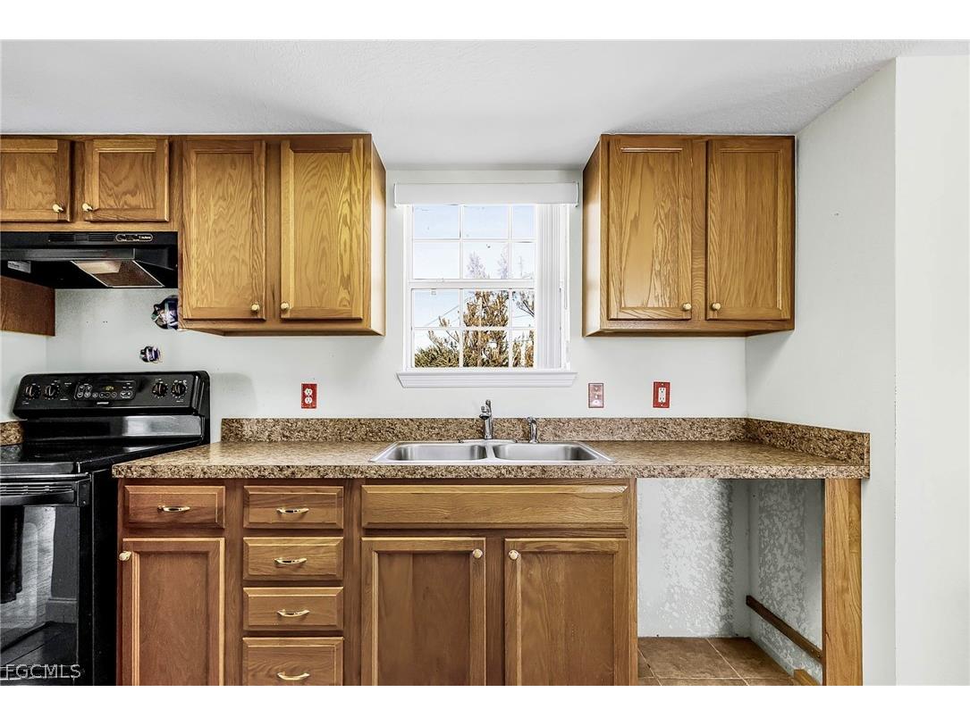 2420 Poinciana Avenue Saint James City FL 33956 2026009100 image11