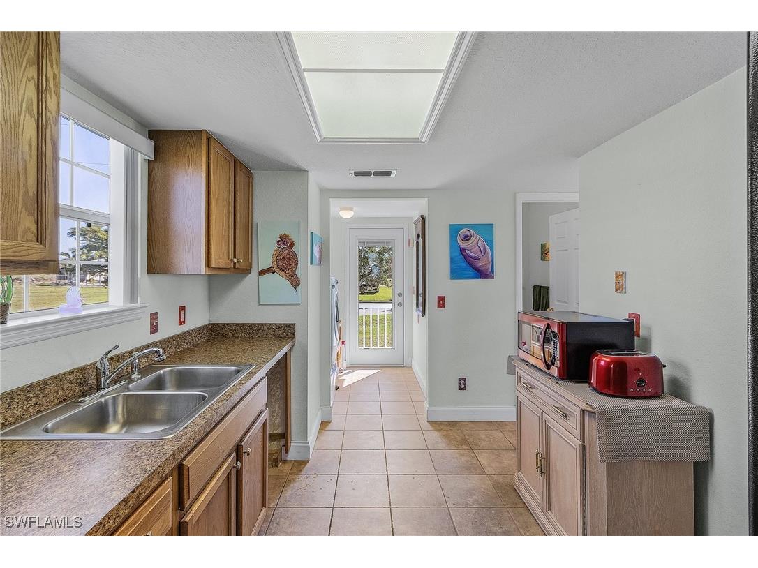 2420 Poinciana Avenue Saint James City FL 33956 225029182 image11