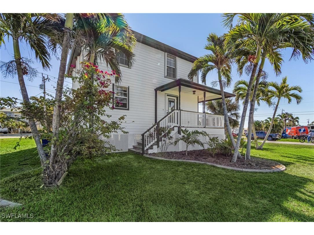 2420 Poinciana Avenue Saint James City FL 33956 225029182 image3