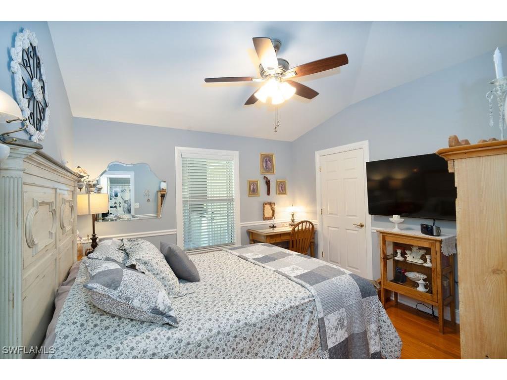 2421 22nd Avenue NE Naples FL 34120 225067789 image14