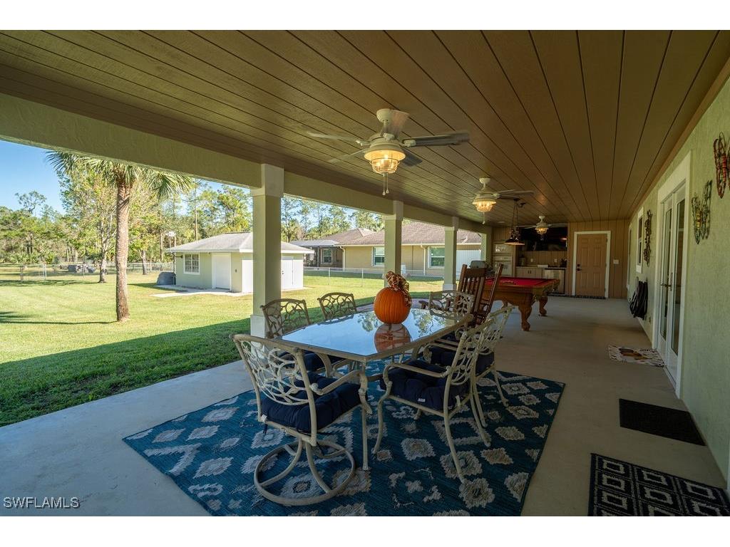 2421 22nd Avenue NE Naples FL 34120 225067789 image21