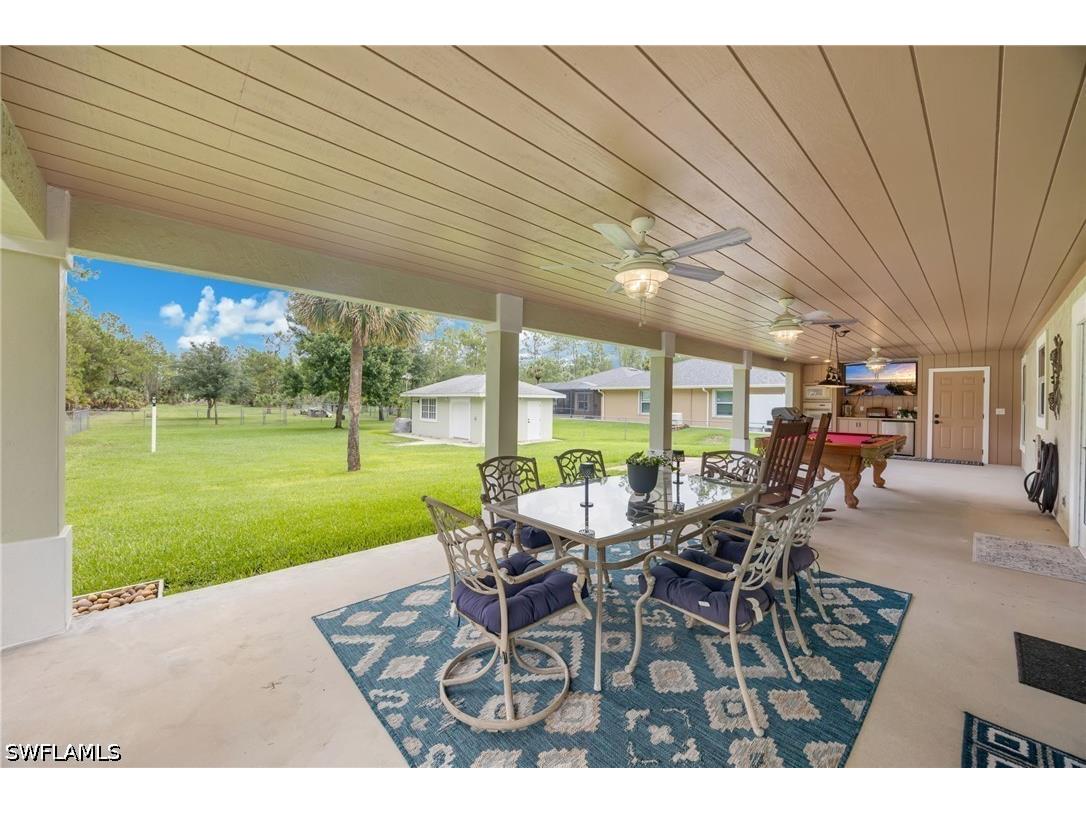 2421 22nd Avenue NE Naples FL 34120 226021352 image23
