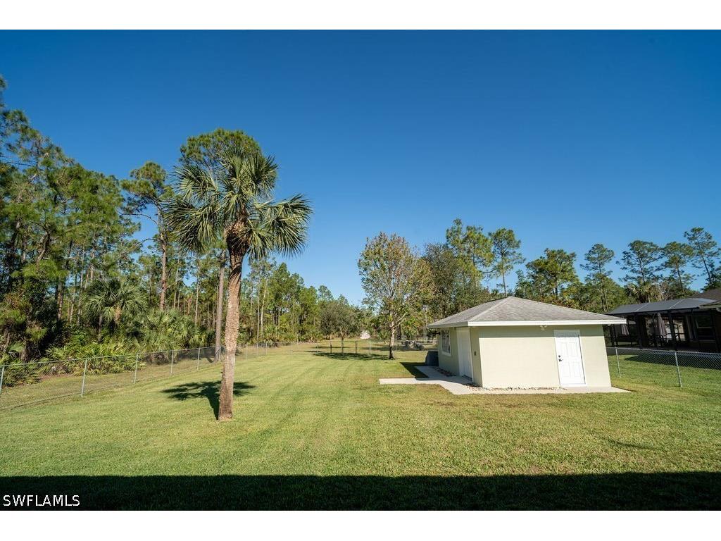 2421 22nd Avenue NE Naples FL 34120 226021352 image28