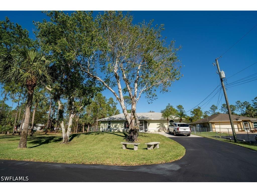 2421 22nd Avenue NE Naples FL 34120 226021352 image31