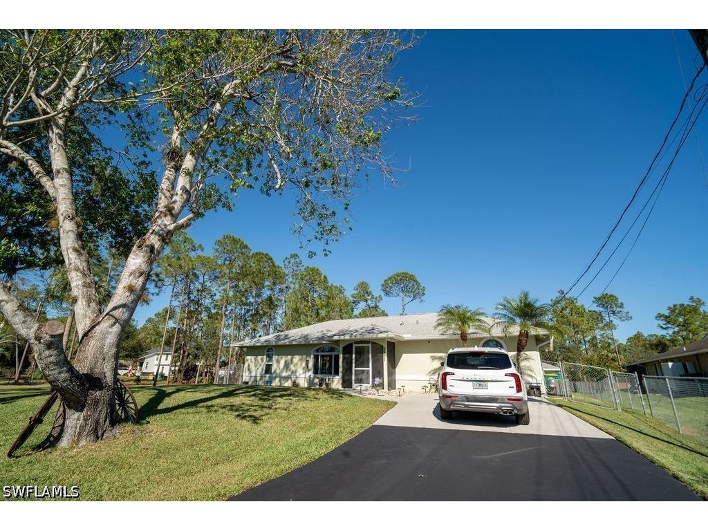2421 22nd Avenue NE Naples FL 34120 226021352 image32