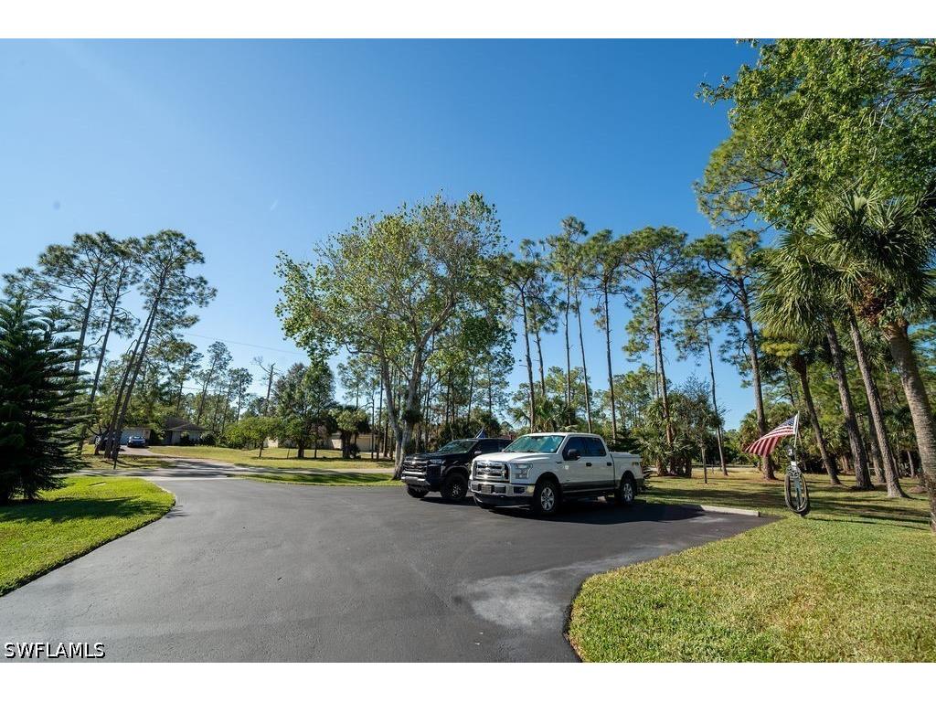2421 22nd Avenue NE Naples FL 34120 226021352 image33