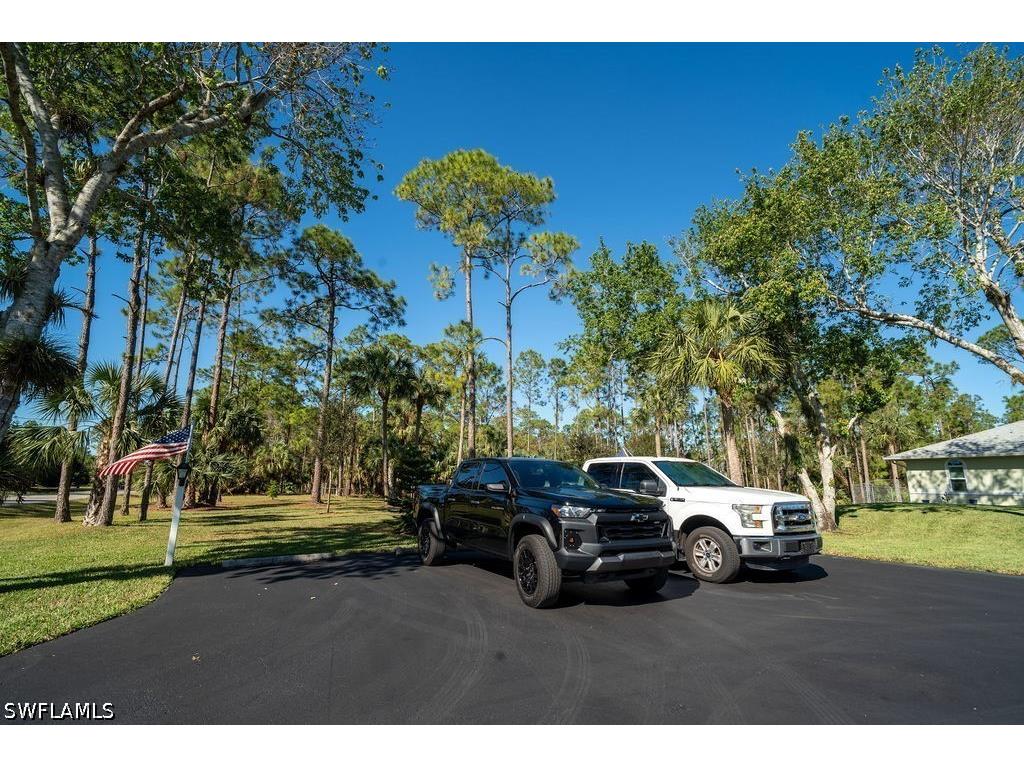 2421 22nd Avenue NE Naples FL 34120 226021352 image34