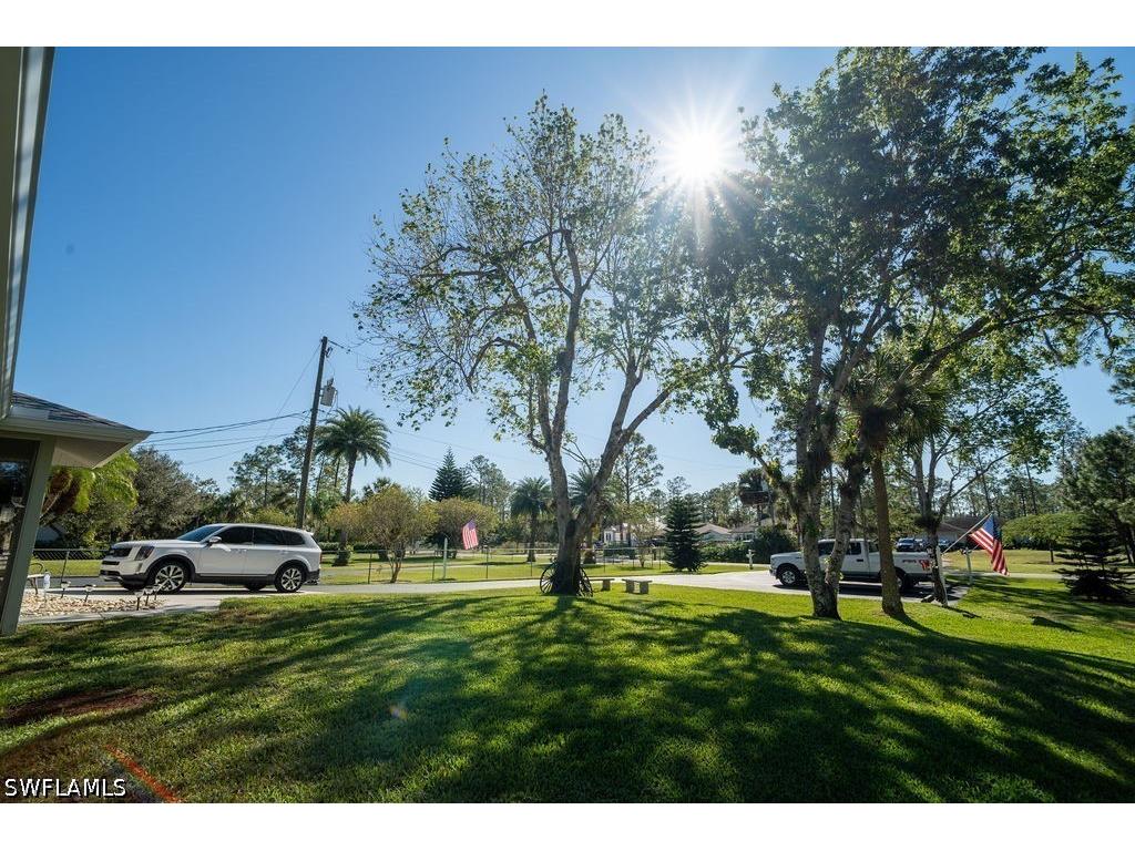 2421 22nd Avenue NE Naples FL 34120 226021352 image37