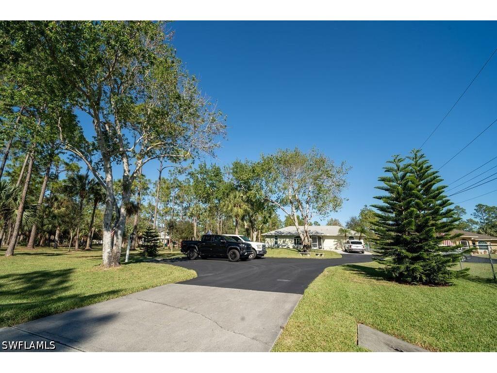 2421 22nd Avenue NE Naples FL 34120 226021352 image38