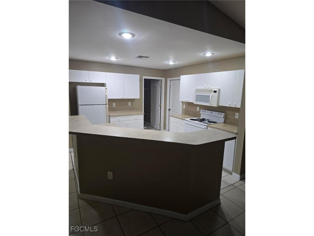 2421 Churchill Avenue Lehigh Acres FL 33971 2026001145 image3