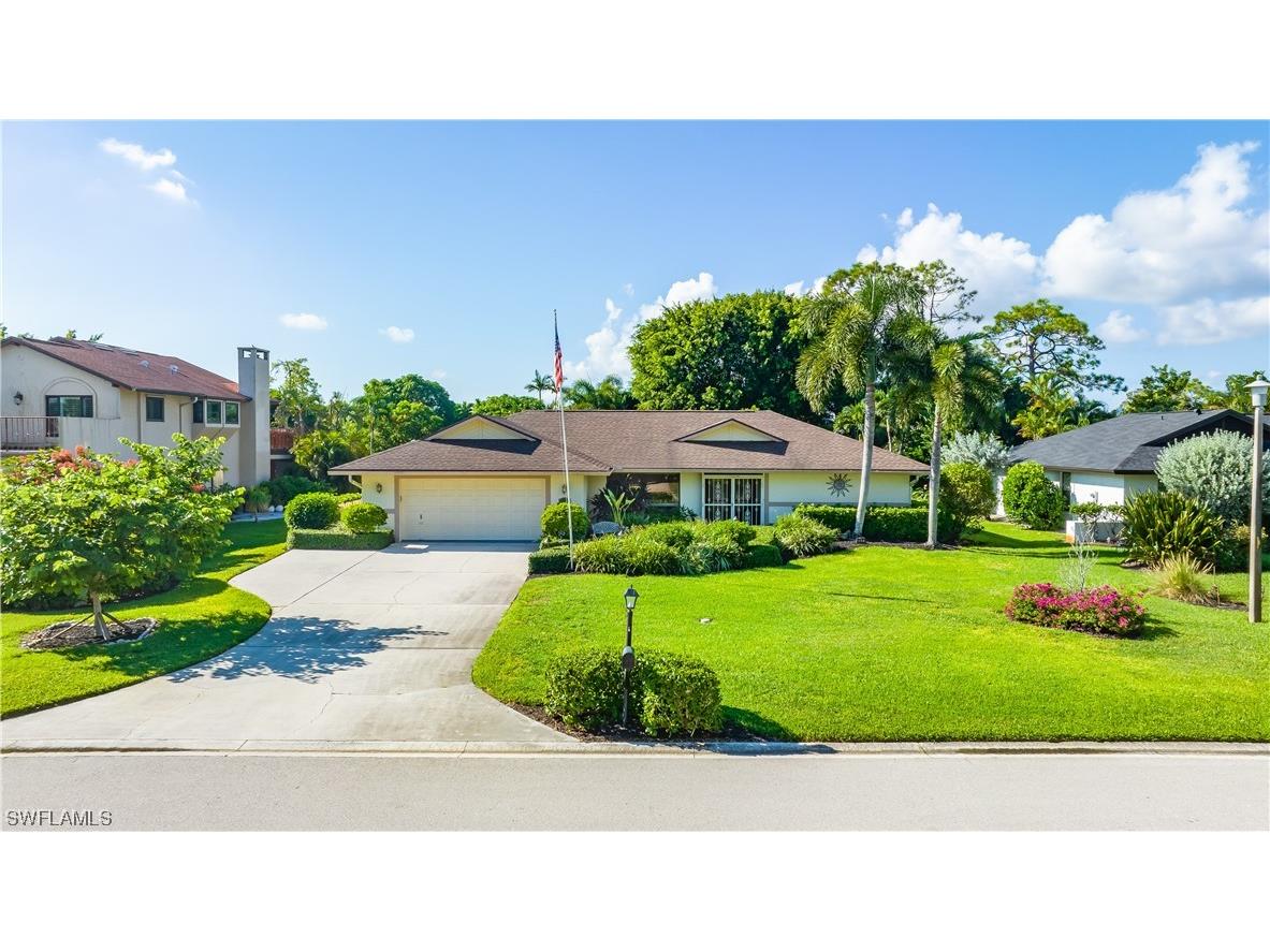 2421 Kings Lake Boulevard Naples FL 34112 223067285 image1