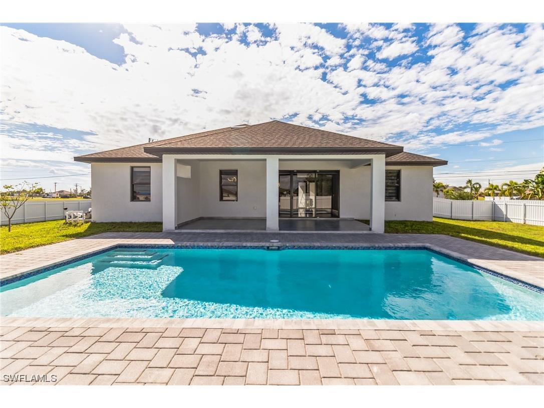 2421 NE Juanita Place Cape Coral FL 33909 223085903 image1