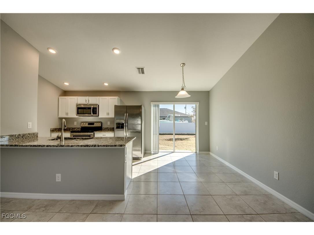 2421 NW 7th Place Cape Coral FL 33993 2026004956 image10