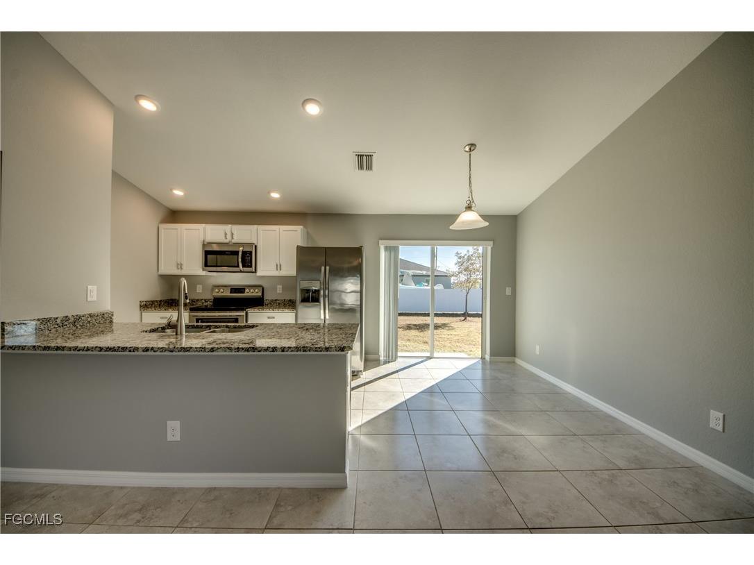 2421 NW 7th Place Cape Coral FL 33993 2026004956 image18