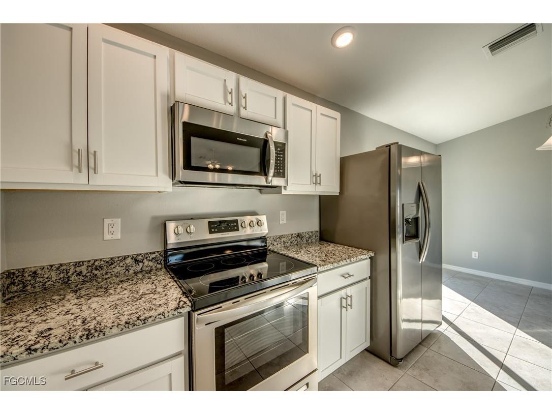2421 NW 7th Place Cape Coral FL 33993 2026004956 image24