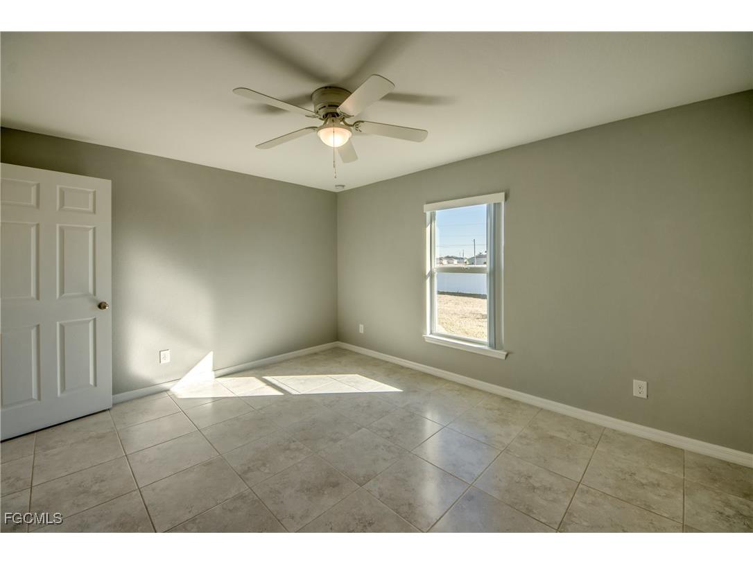 2421 NW 7th Place Cape Coral FL 33993 2026004956 image27
