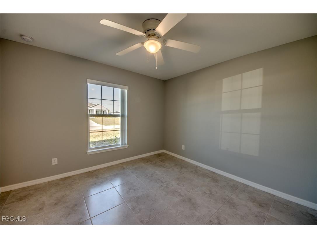 2421 NW 7th Place Cape Coral FL 33993 2026004956 image35