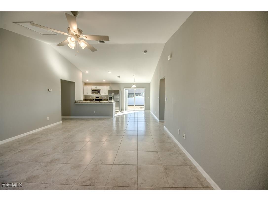 2421 NW 7th Place Cape Coral FL 33993 2026004956 image4