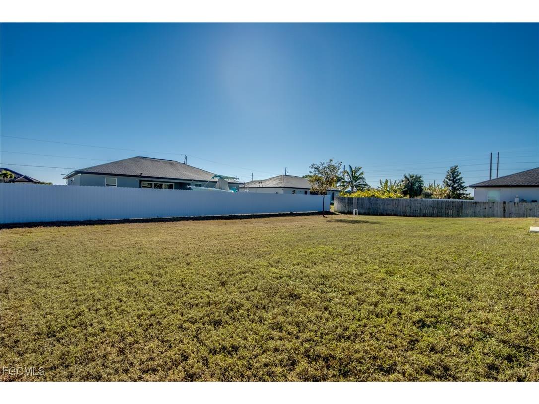 2421 NW 7th Place Cape Coral FL 33993 2026004956 image42