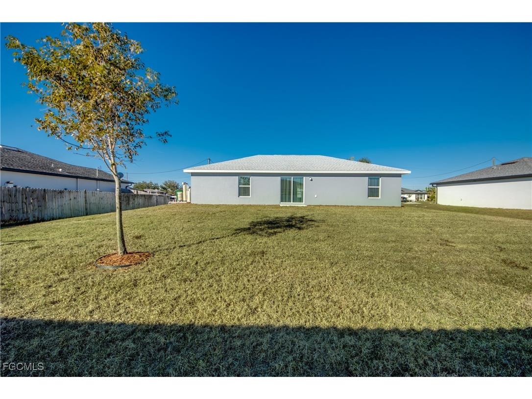 2421 NW 7th Place Cape Coral FL 33993 2026004956 image46