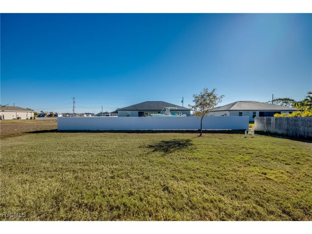 2421 NW 7th Place Cape Coral FL 33993 2026004956 image49
