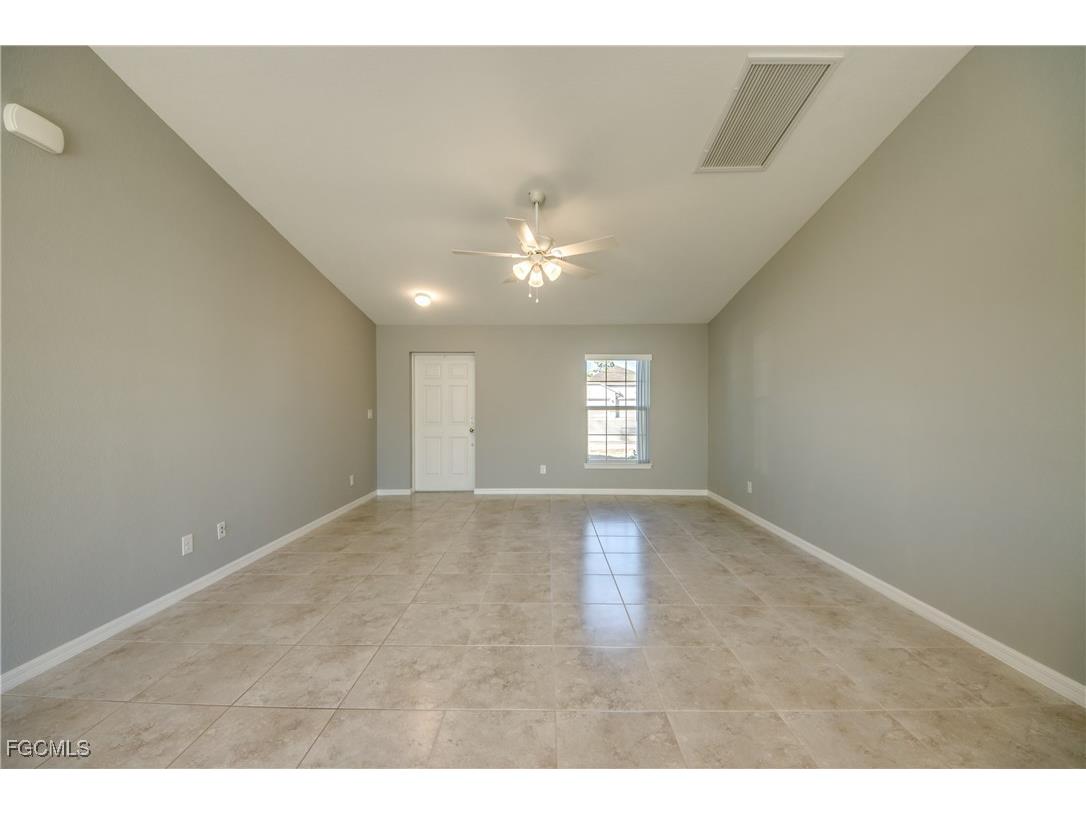 2421 NW 7th Place Cape Coral FL 33993 2026004956 image7