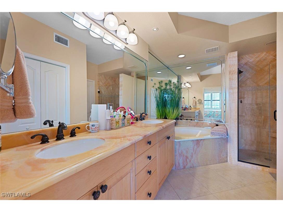 2421 Ravenna Boulevard #101 Naples FL 34109 225076367 image11