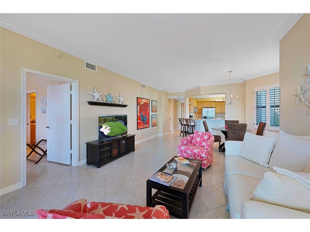 2421 Ravenna Boulevard #101 Naples FL 34109 225076367 image4