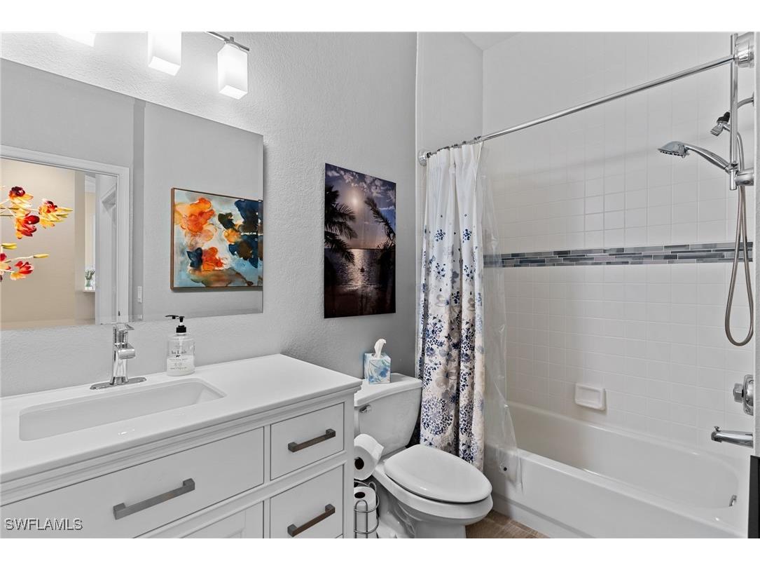 2421 Ravenna Boulevard #202 Naples FL 34109 225082861 image23