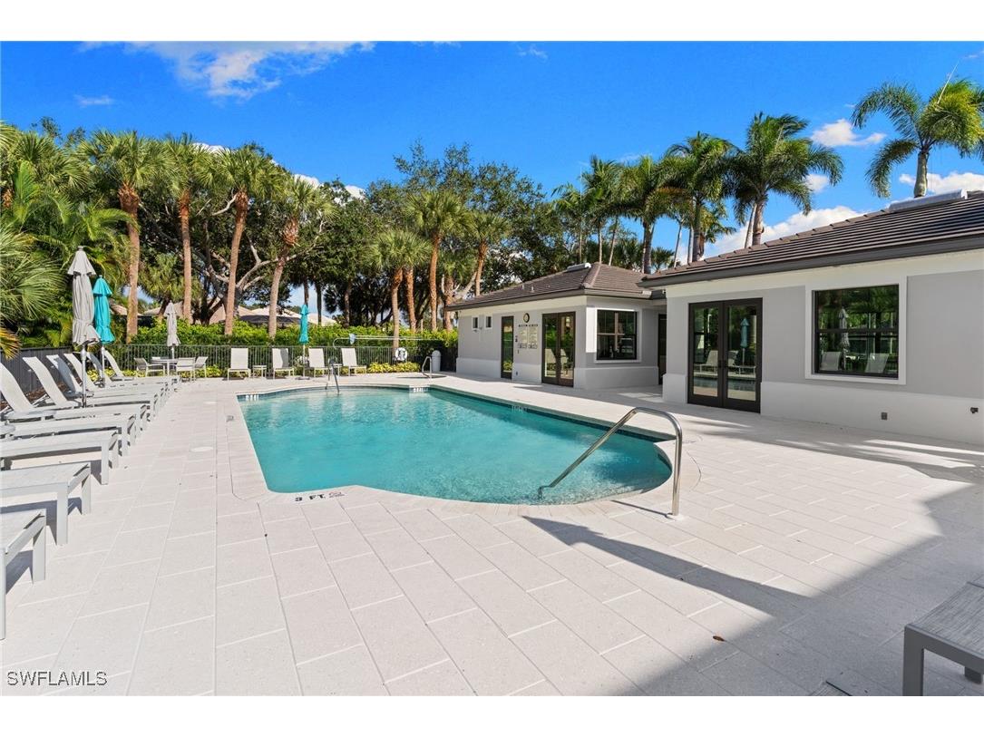2421 Ravenna Boulevard #202 Naples FL 34109 225082861 image29