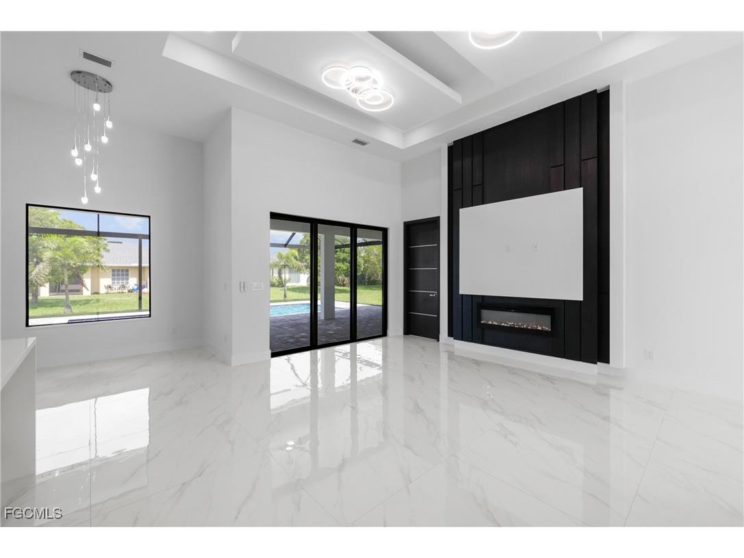 2422 Nelson Road N Cape Coral FL 33993 2025025267 image10